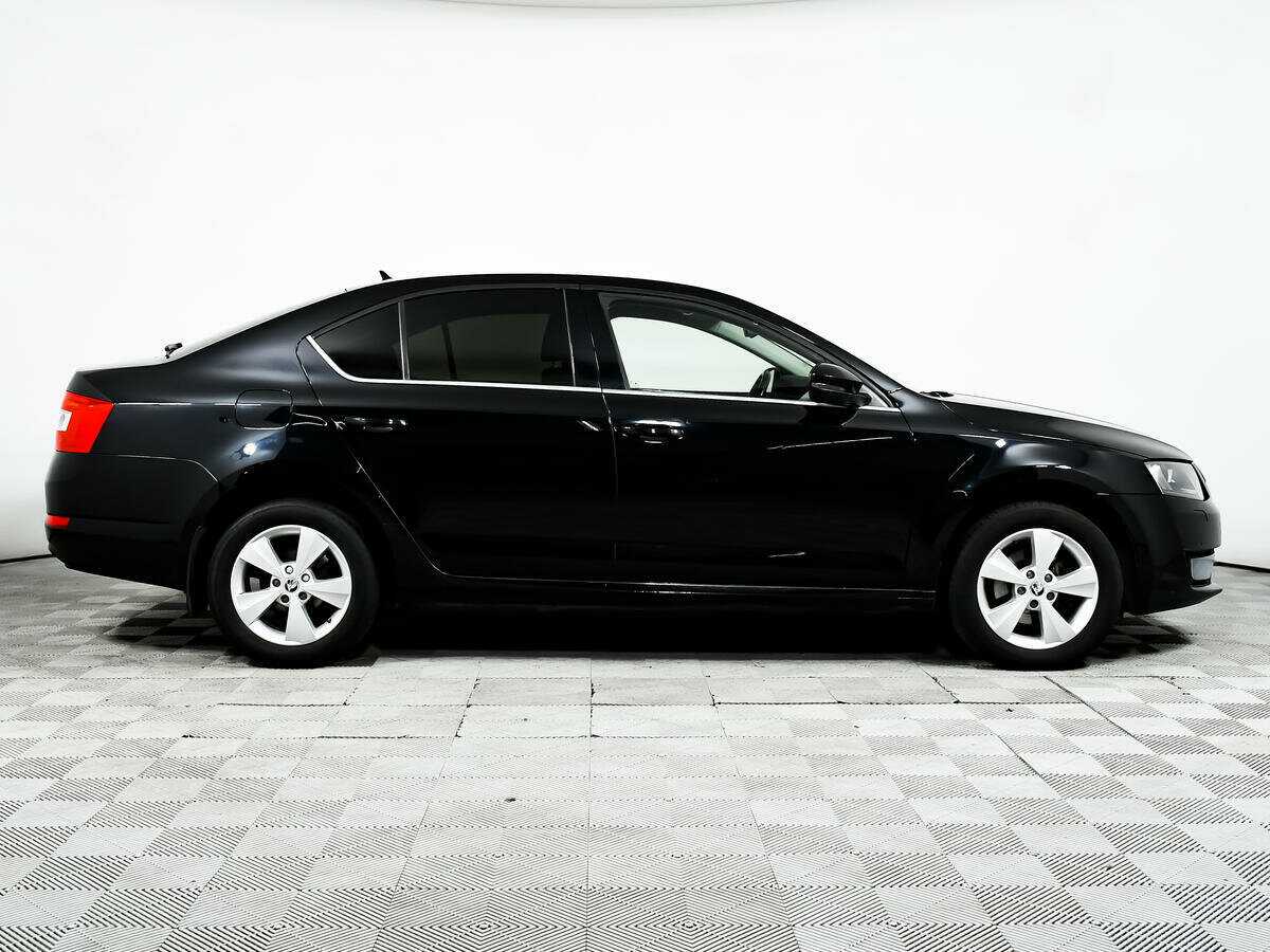 Skoda Octavia с пробегом — 2016 год. Фото: #3