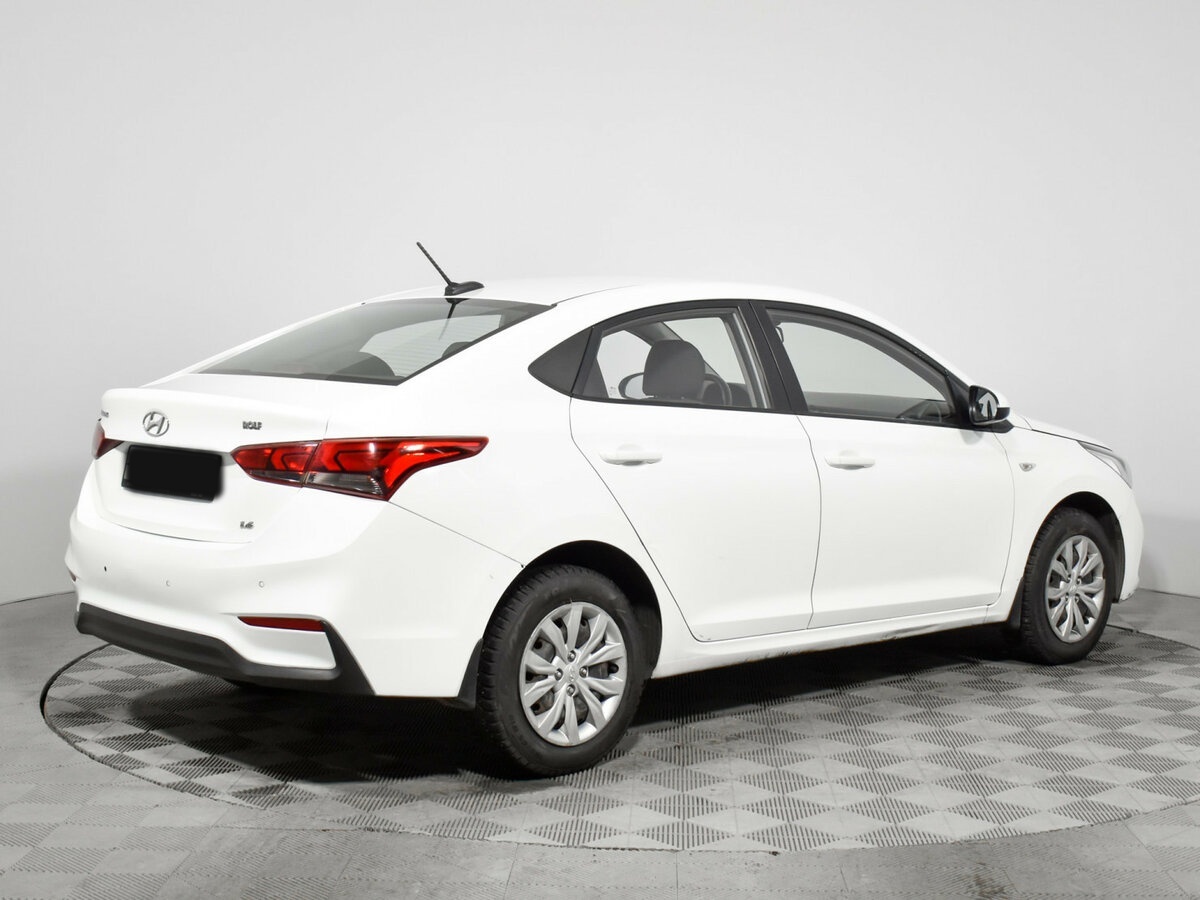 Hyundai Solaris с пробегом — 2018 год. Фото: #4