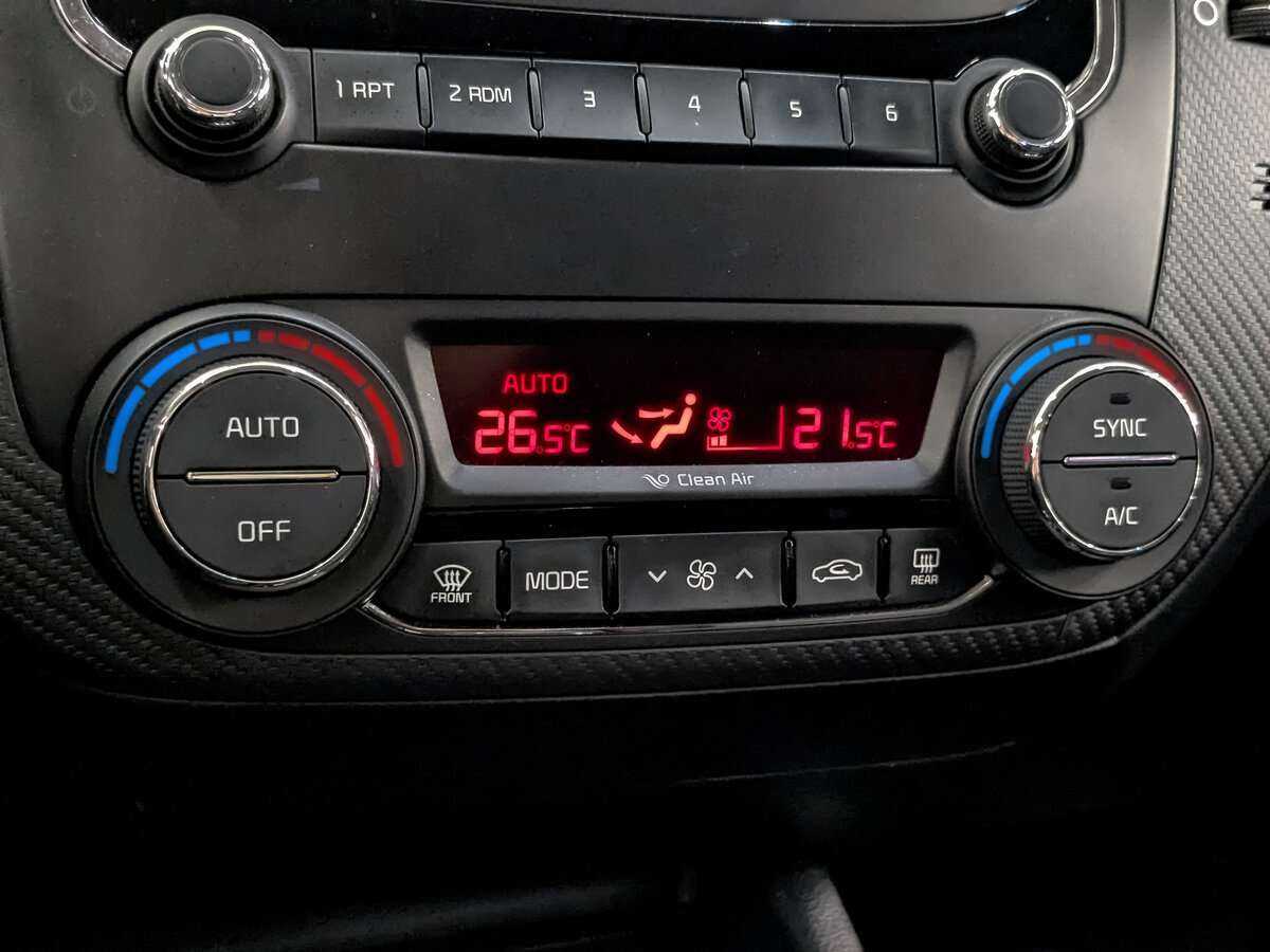 Kia Cerato с пробегом — 2017 год. Фото: #19