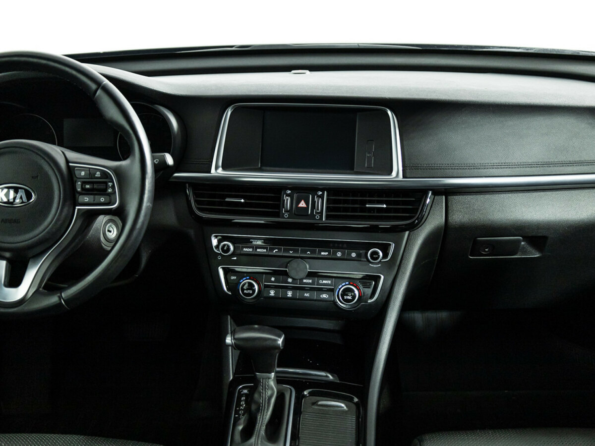 Kia Optima с пробегом — 2017 год. Фото: #11