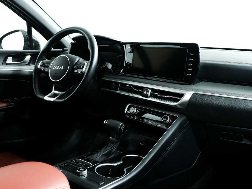 Kia K5 с пробегом — 2022 год. Фото: #8