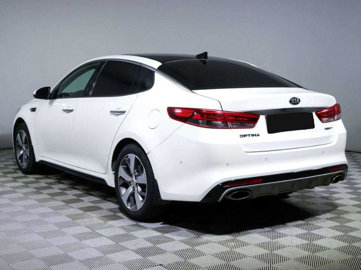 Kia Optima с пробегом — 2016 год. Фото: #4