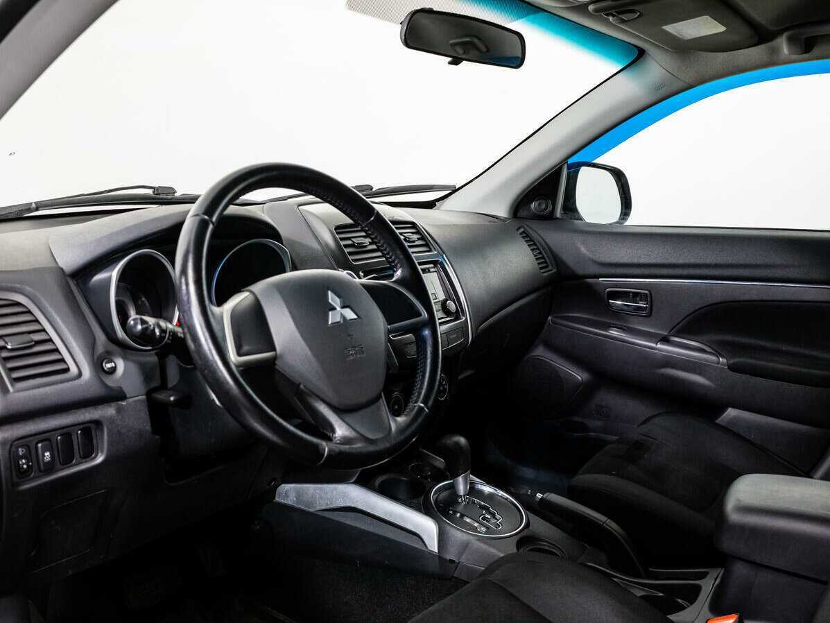 Mitsubishi ASX с пробегом — 2012 год. Фото: #10