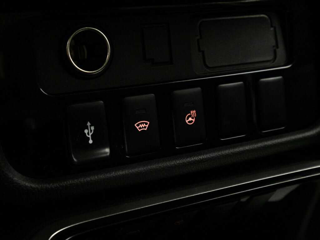 Mitsubishi Outlander с пробегом — 2019 год. Фото: #15