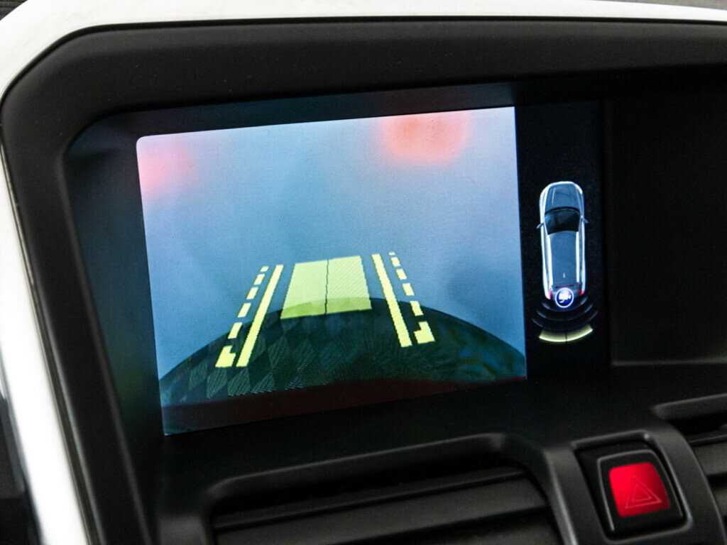 Volvo XC60 с пробегом — 2014 год. Фото: #14