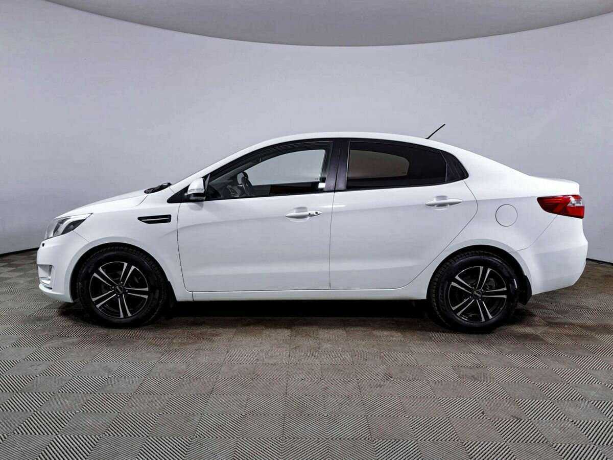 Kia Rio с пробегом — 2014 год. Фото: #6