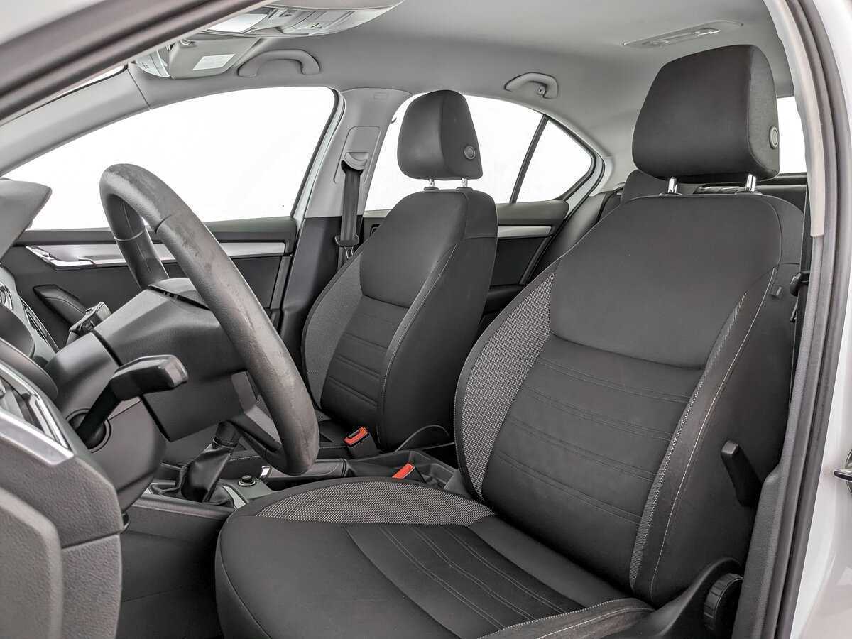 Skoda Octavia с пробегом — 2017 год. Фото: #15