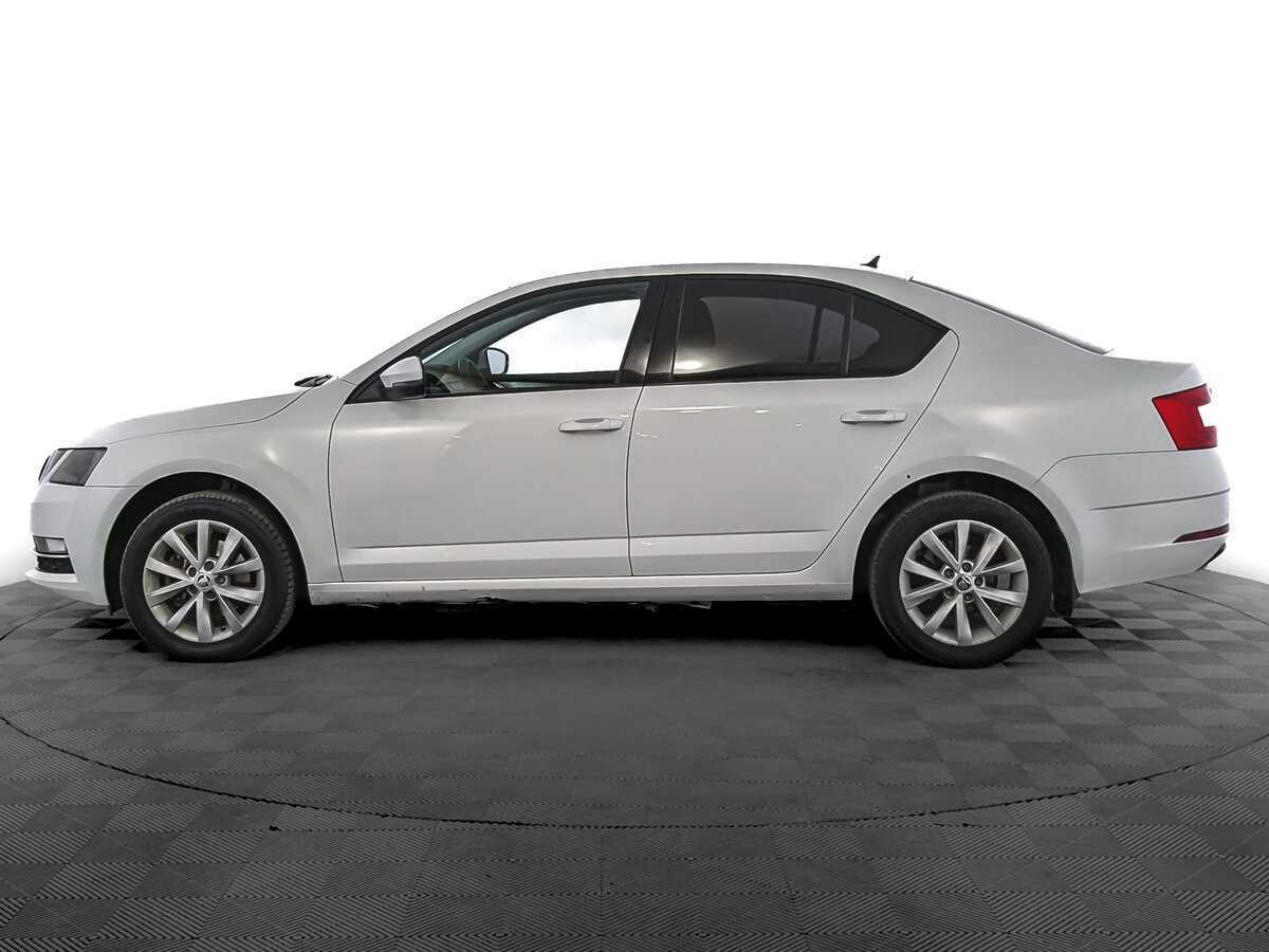 Skoda Octavia с пробегом — 2018 год. Фото: #7