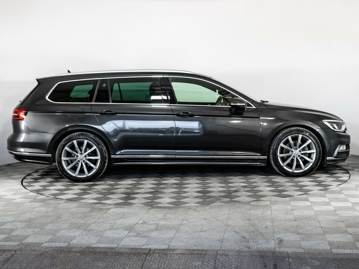 Volkswagen Passat с пробегом — 2018 год. Фото: #3