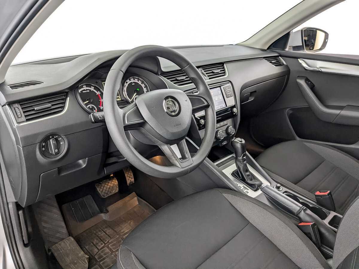 Skoda Octavia с пробегом — 2018 год. Фото: #15