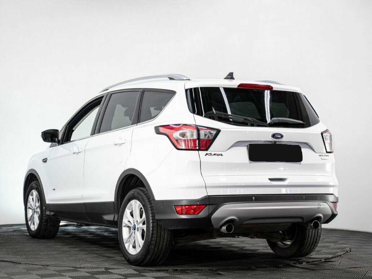 Ford Kuga с пробегом — 2016 год. Фото: #5