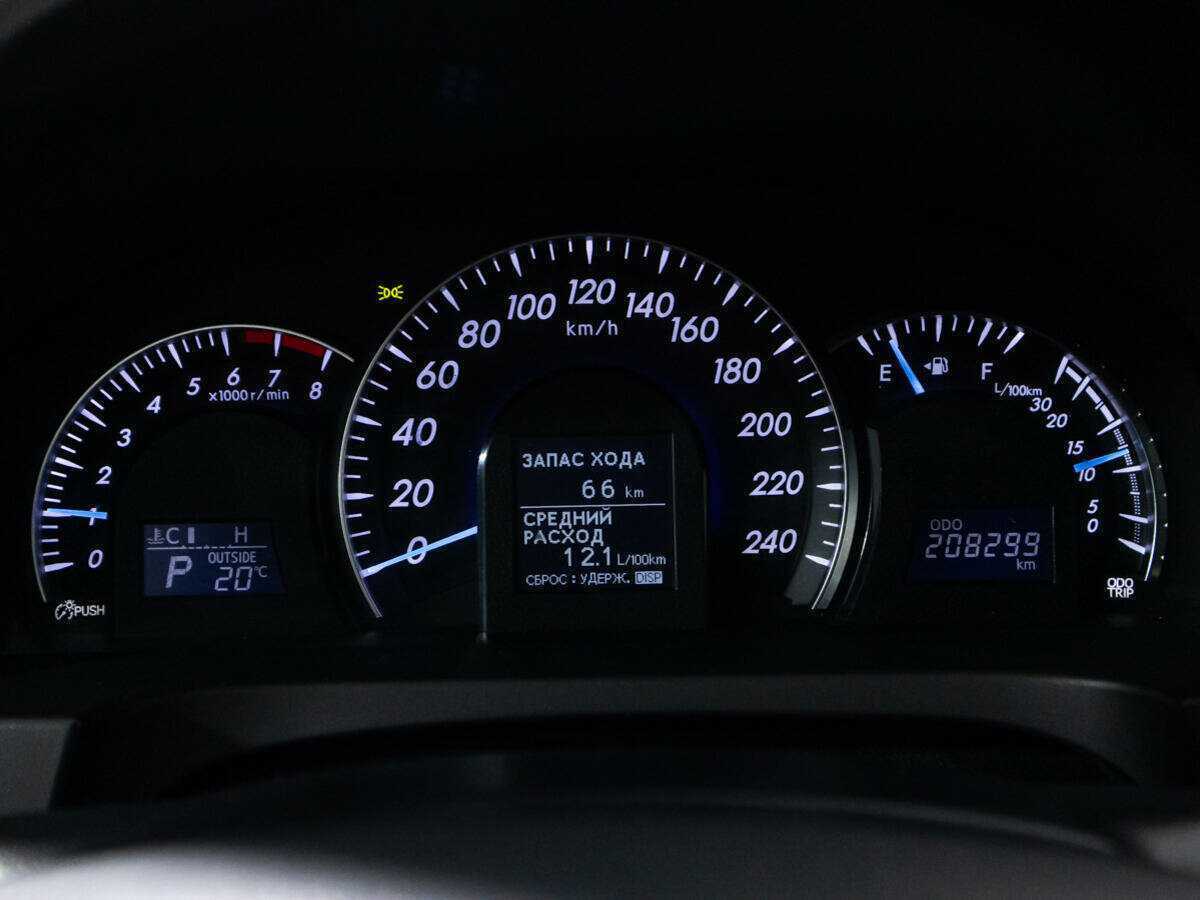 Toyota Camry с пробегом — 2013 год. Фото: #11