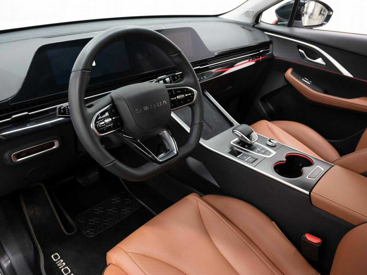 OMODA C5 с пробегом — 2023 год. Фото: #8