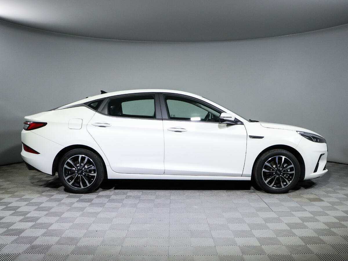 JAC J7 с пробегом — 2023 год. Фото: #3