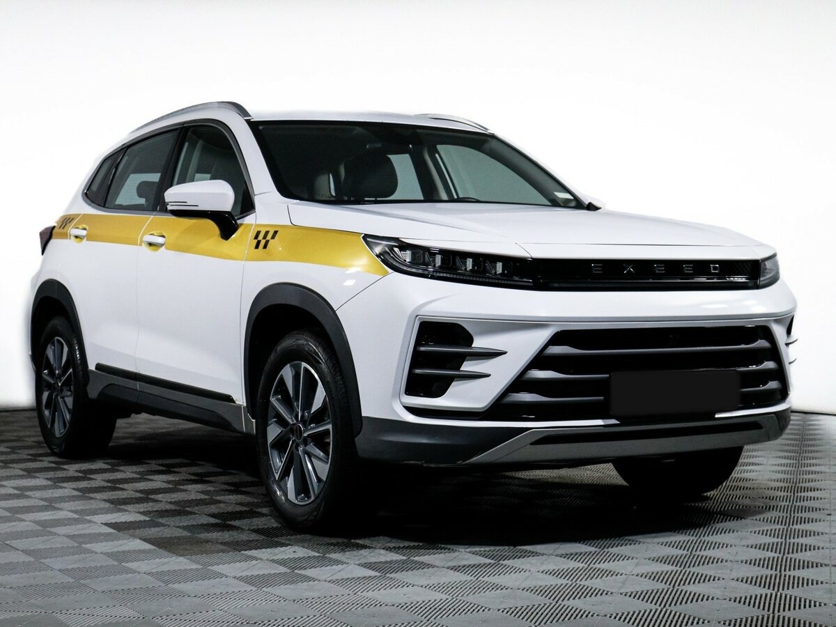 EXEED LX с пробегом — 2023 год. Фото: #2