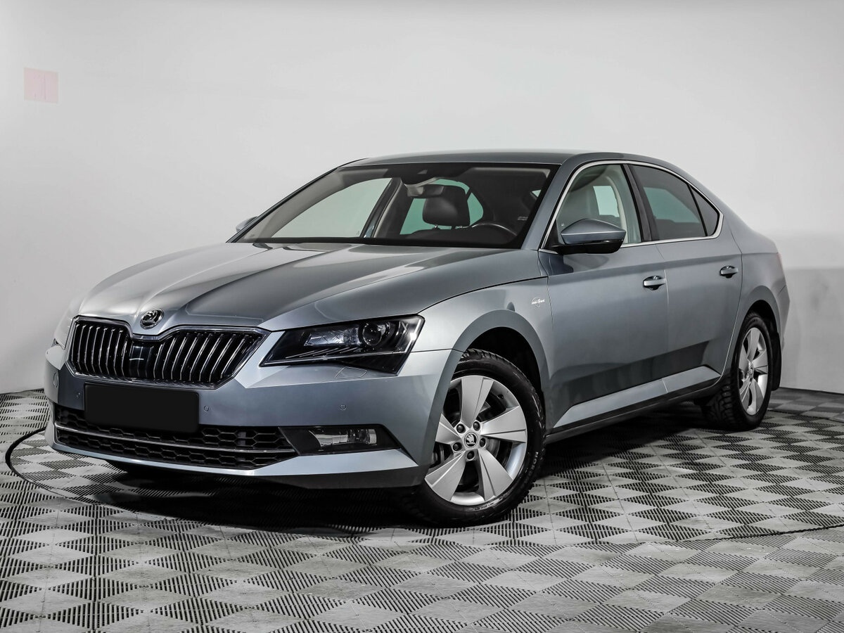 Skoda Superb с пробегом — 2016 год. Фото: #0