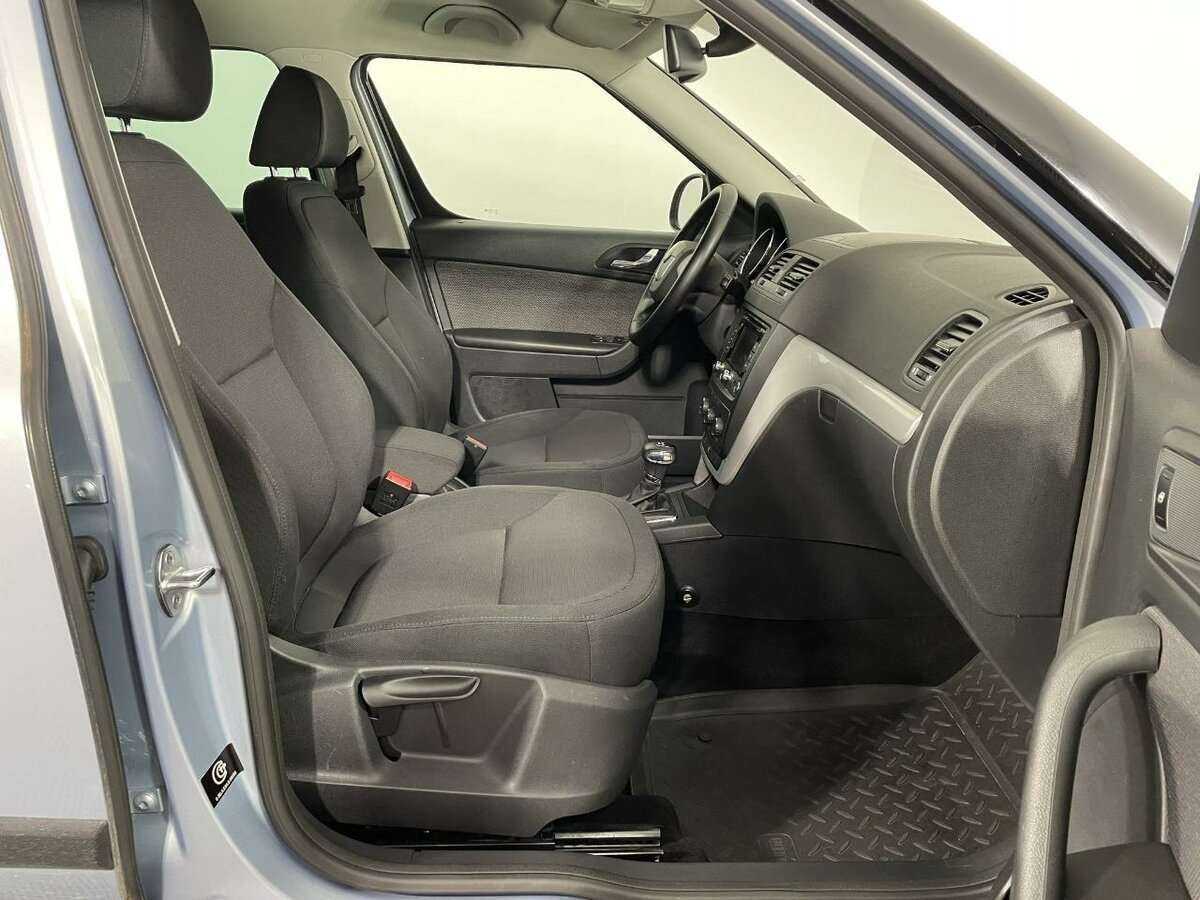 Skoda Yeti с пробегом — 2012 год. Фото: #13