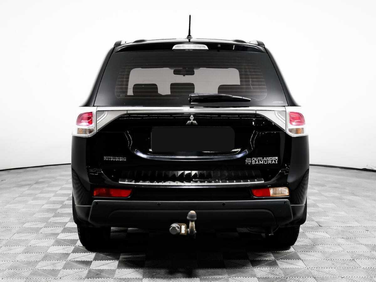Mitsubishi Outlander с пробегом — 2013 год. Фото: #5