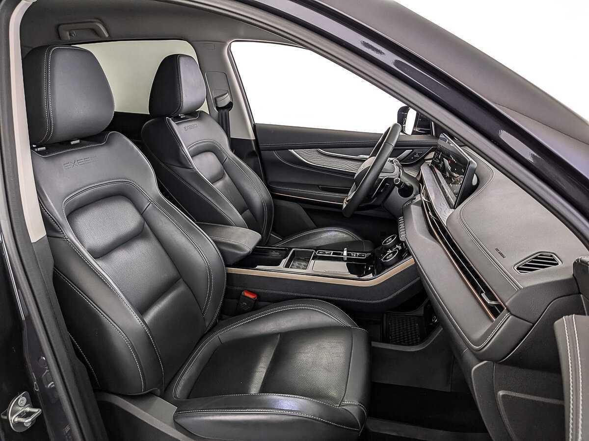 EXEED LX с пробегом — 2023 год. Фото: #22