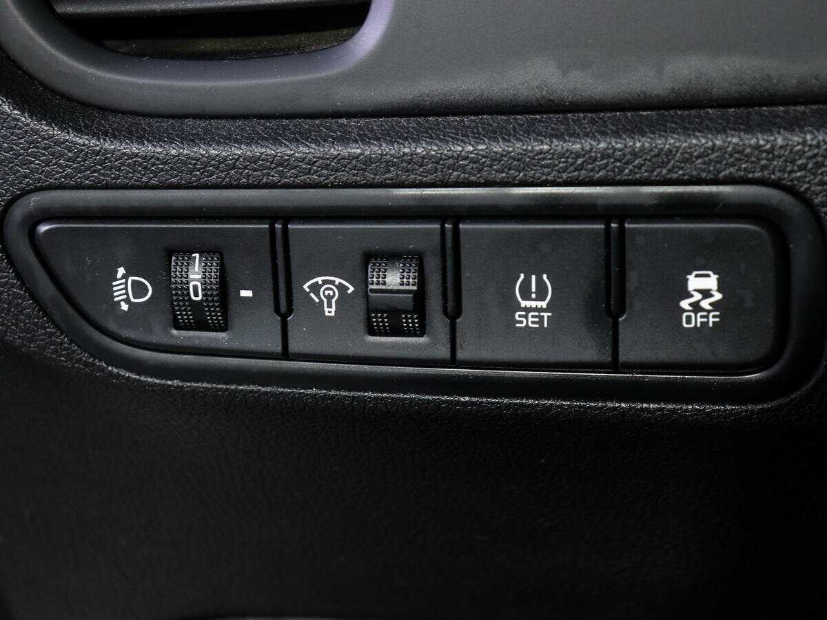 Kia Rio с пробегом — 2020 год. Фото: #17