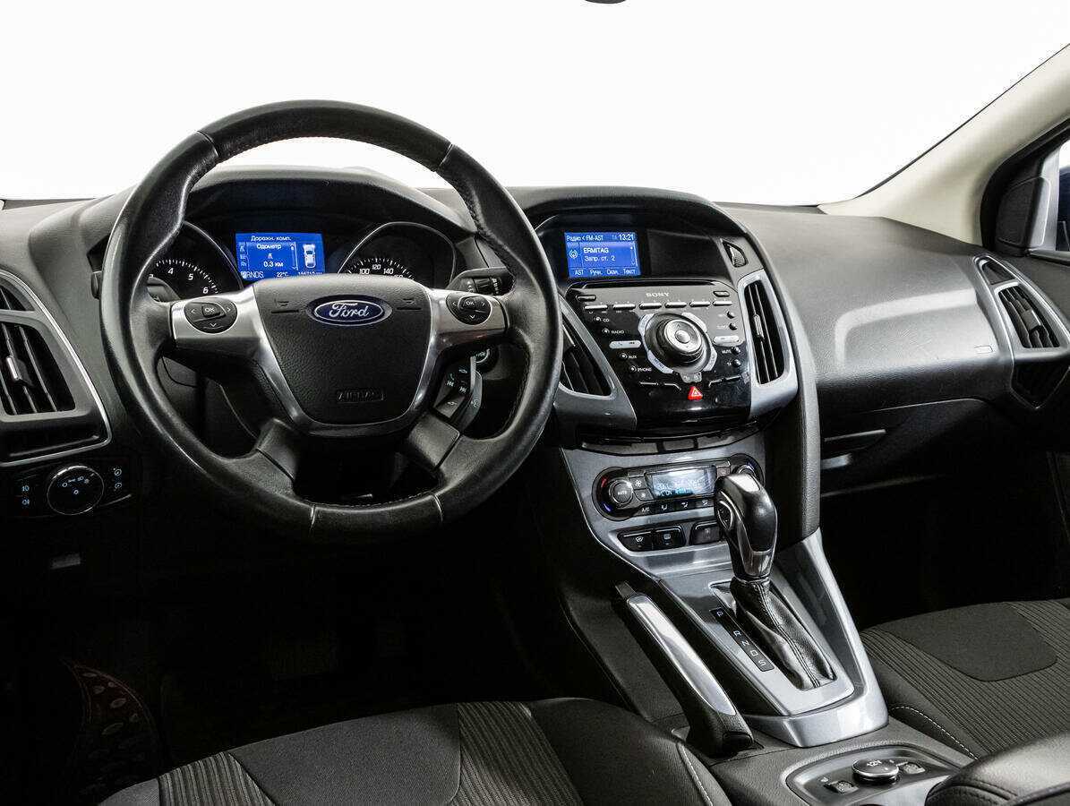 Ford Focus с пробегом — 2012 год. Фото: #9