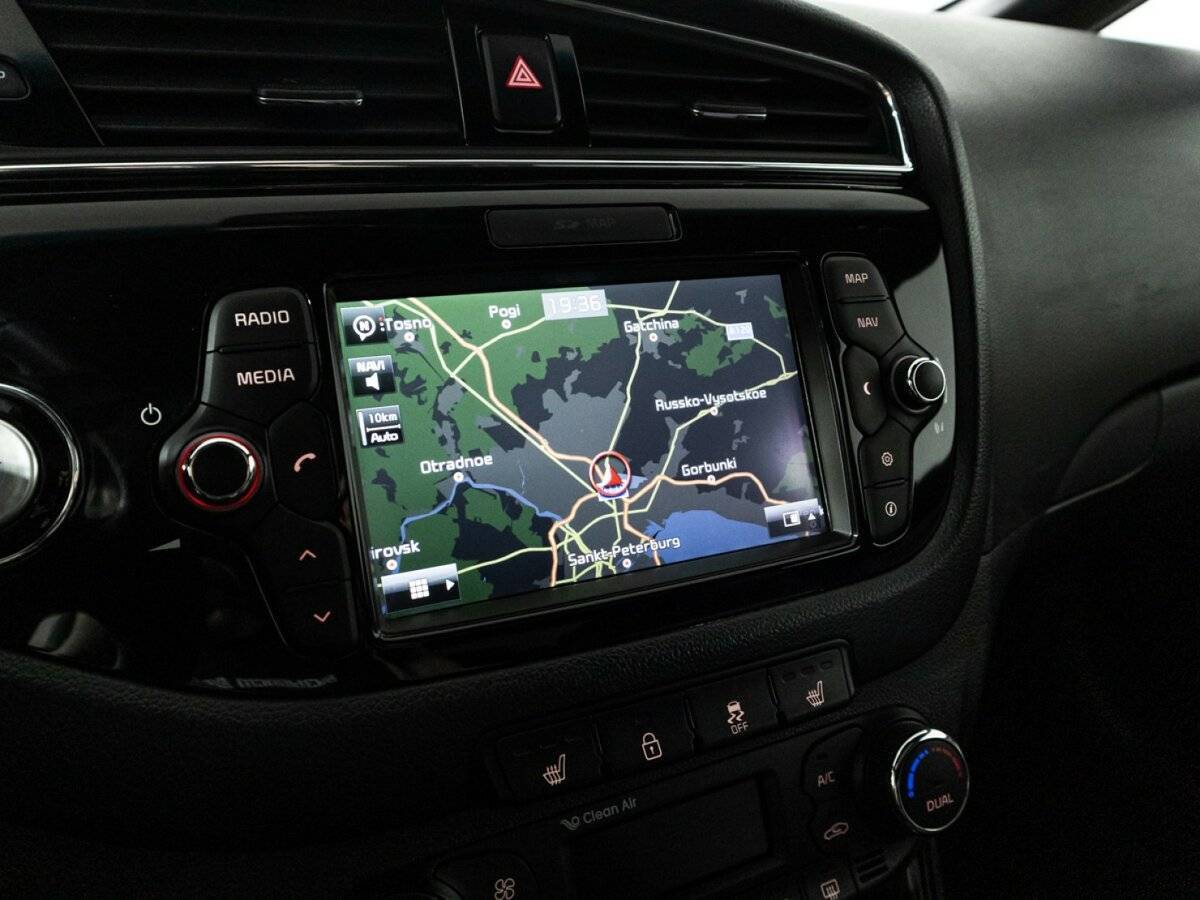 Kia Ceed с пробегом — 2016 год. Фото: #16