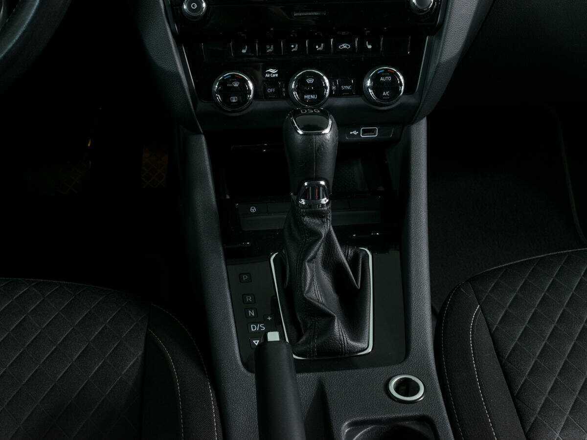 Skoda Octavia с пробегом — 2017 год. Фото: #10