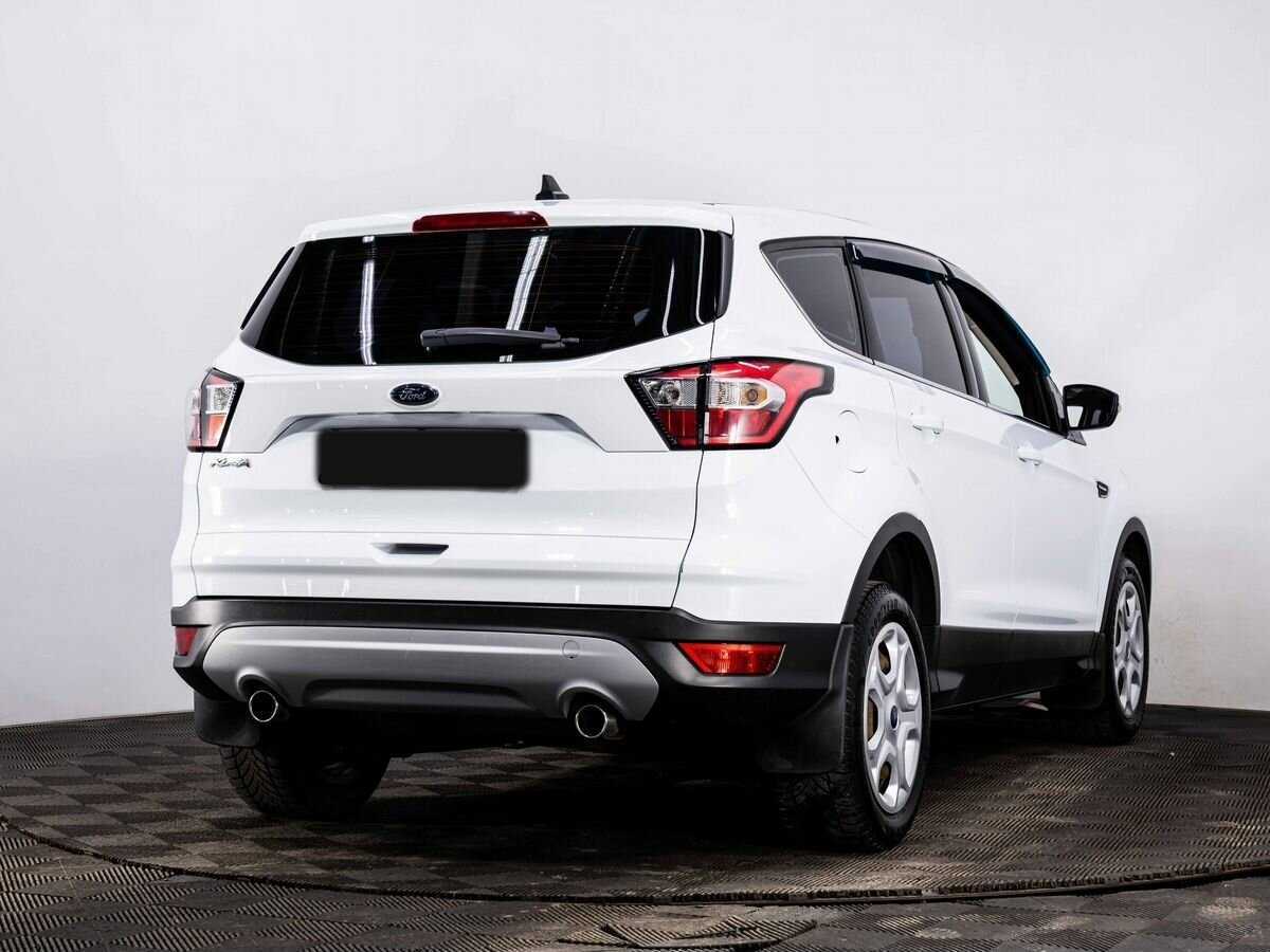 Ford Kuga с пробегом — 2017 год. Фото: #5