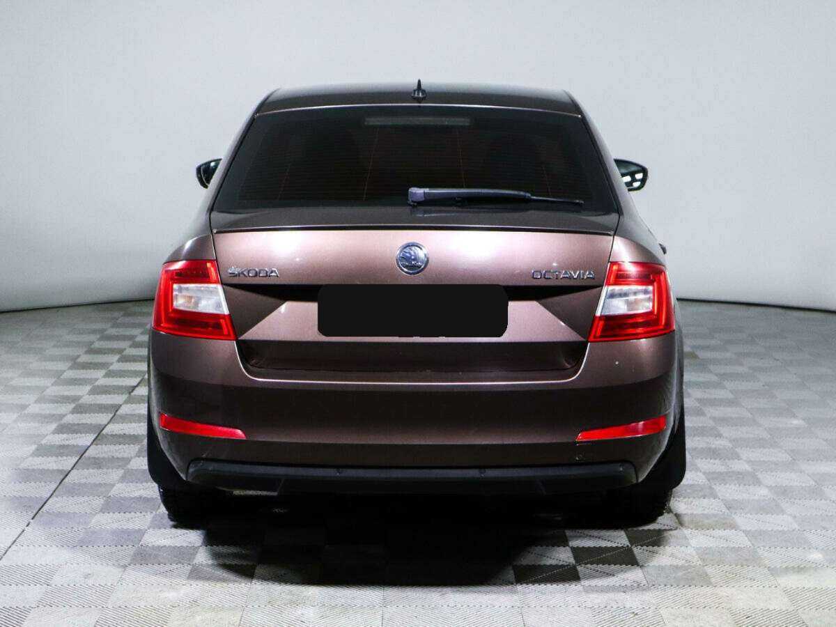 Skoda Octavia с пробегом — 2013 год. Фото: #4