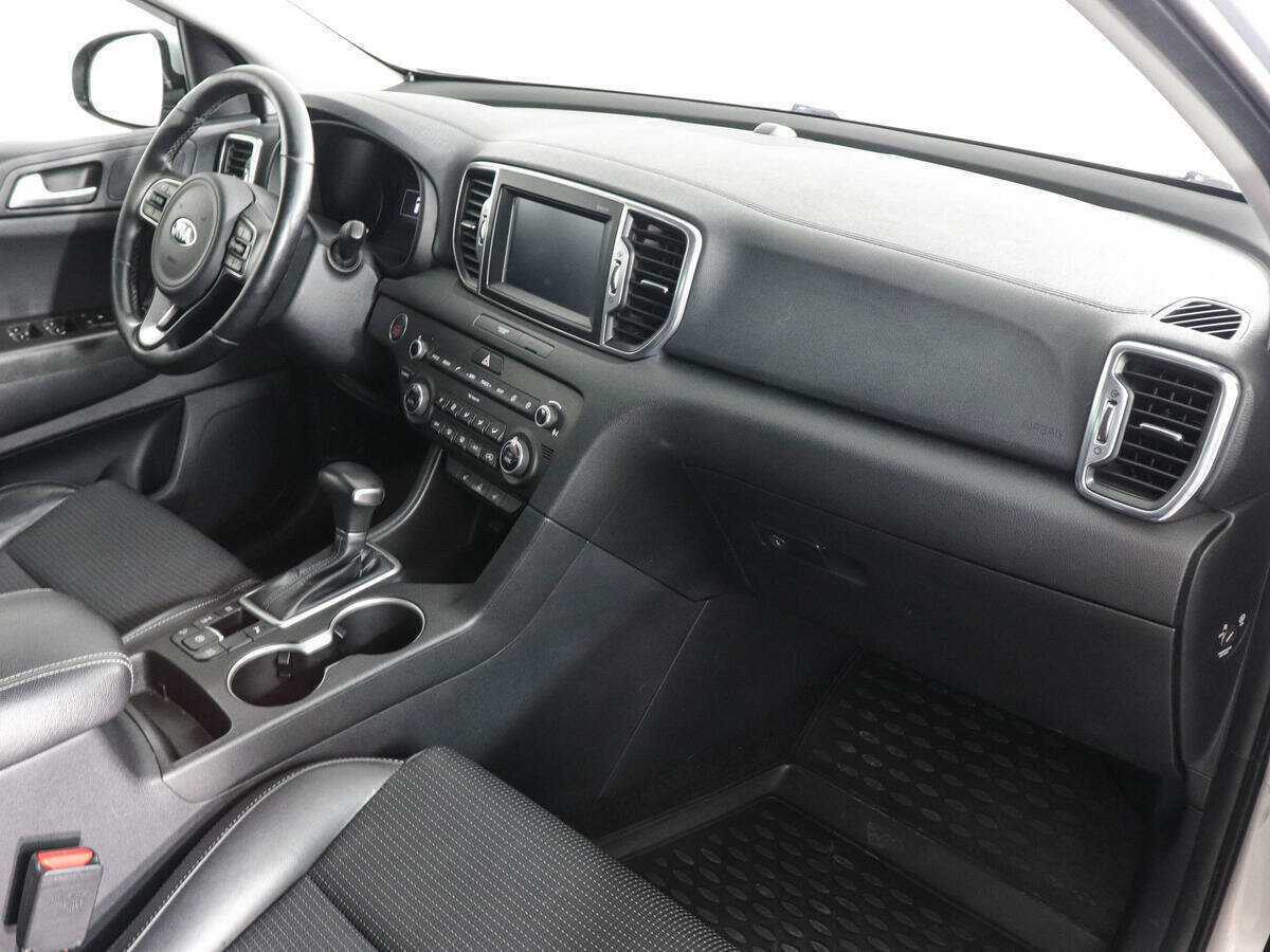 Kia Sportage с пробегом — 2016 год. Фото: #9