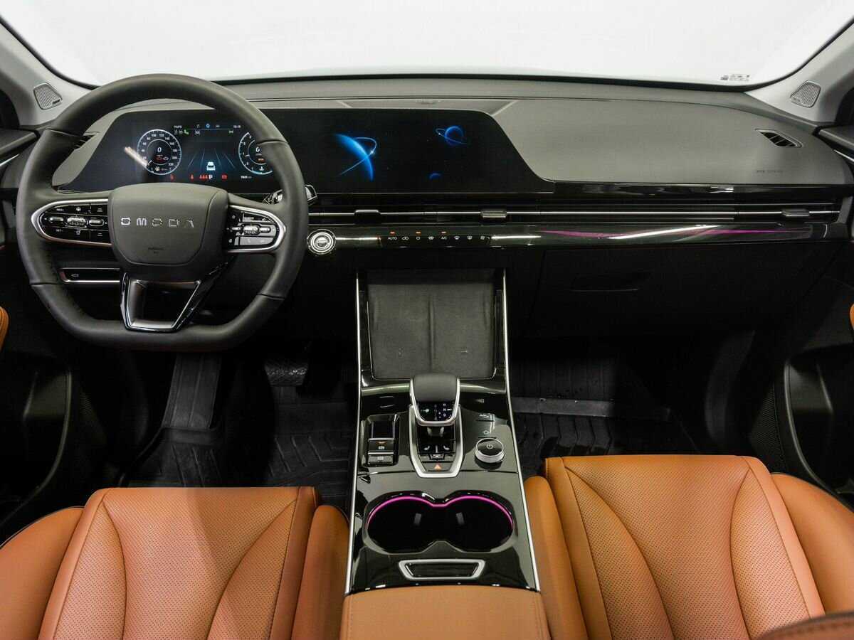 OMODA C5 с пробегом — 2024 год. Фото: #9