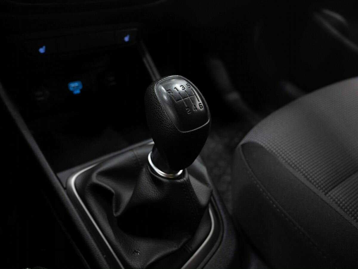 Hyundai Solaris с пробегом — 2019 год. Фото: #22