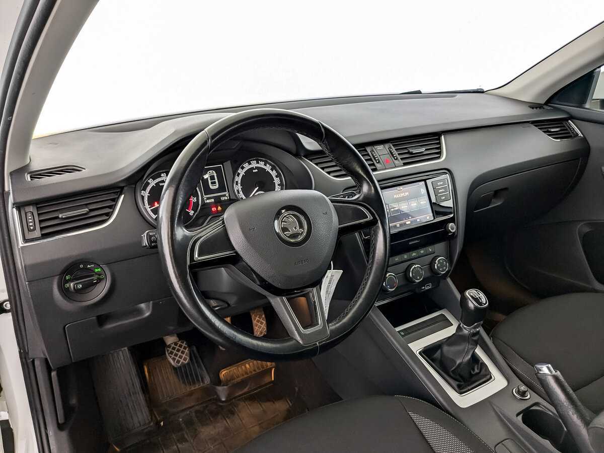 Skoda Octavia с пробегом — 2019 год. Фото: #15