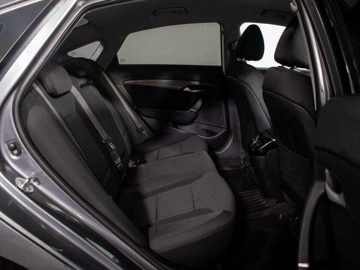 Hyundai i40 с пробегом — 2016 год. Фото: #6