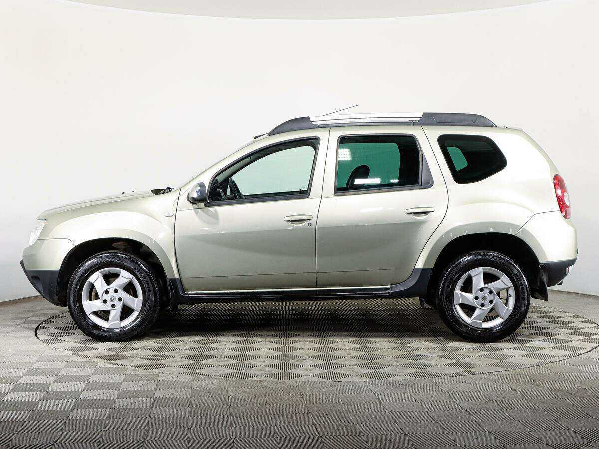 Renault Duster с пробегом — 2013 год. Фото: #7