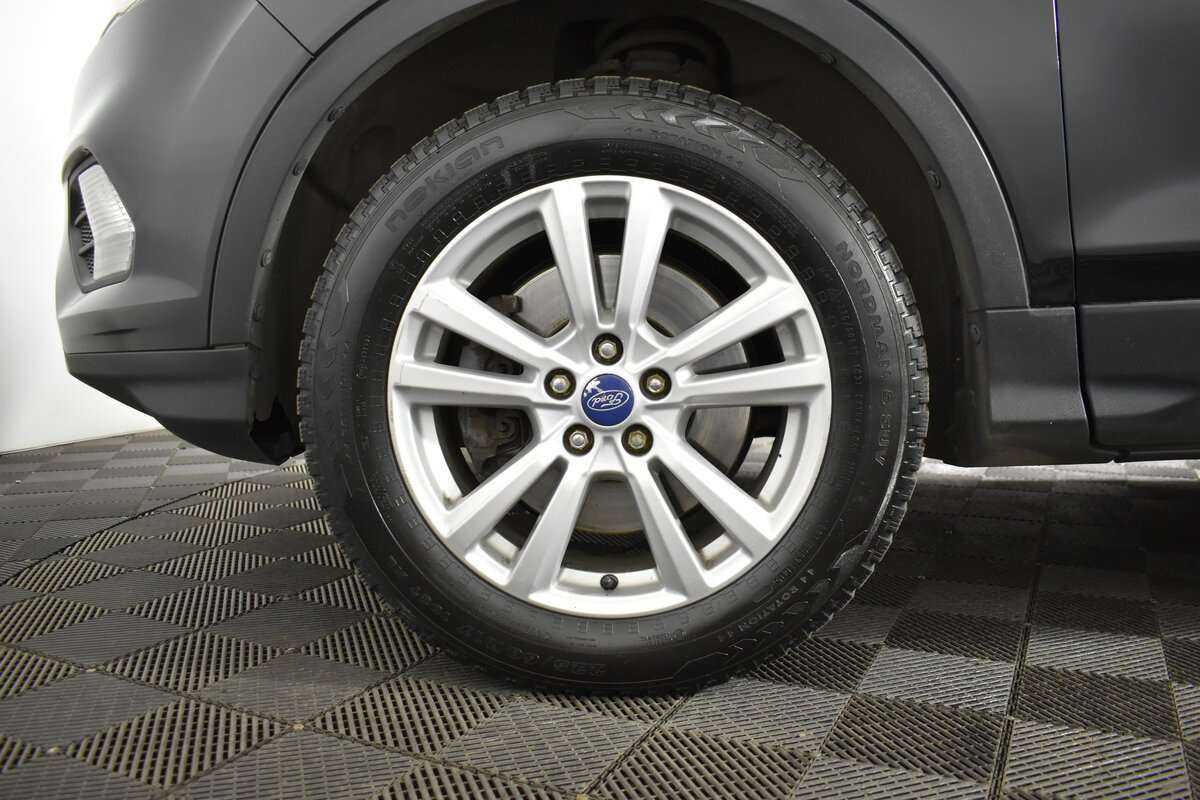 Ford Kuga с пробегом — 2017 год. Фото: #7