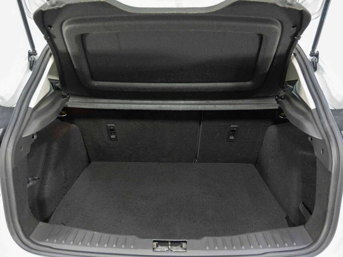 Ford Focus с пробегом — 2017 год. Фото: #21