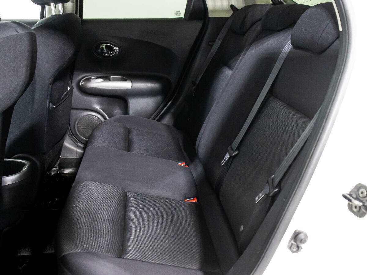 Nissan Juke с пробегом — 2012 год. Фото: #9