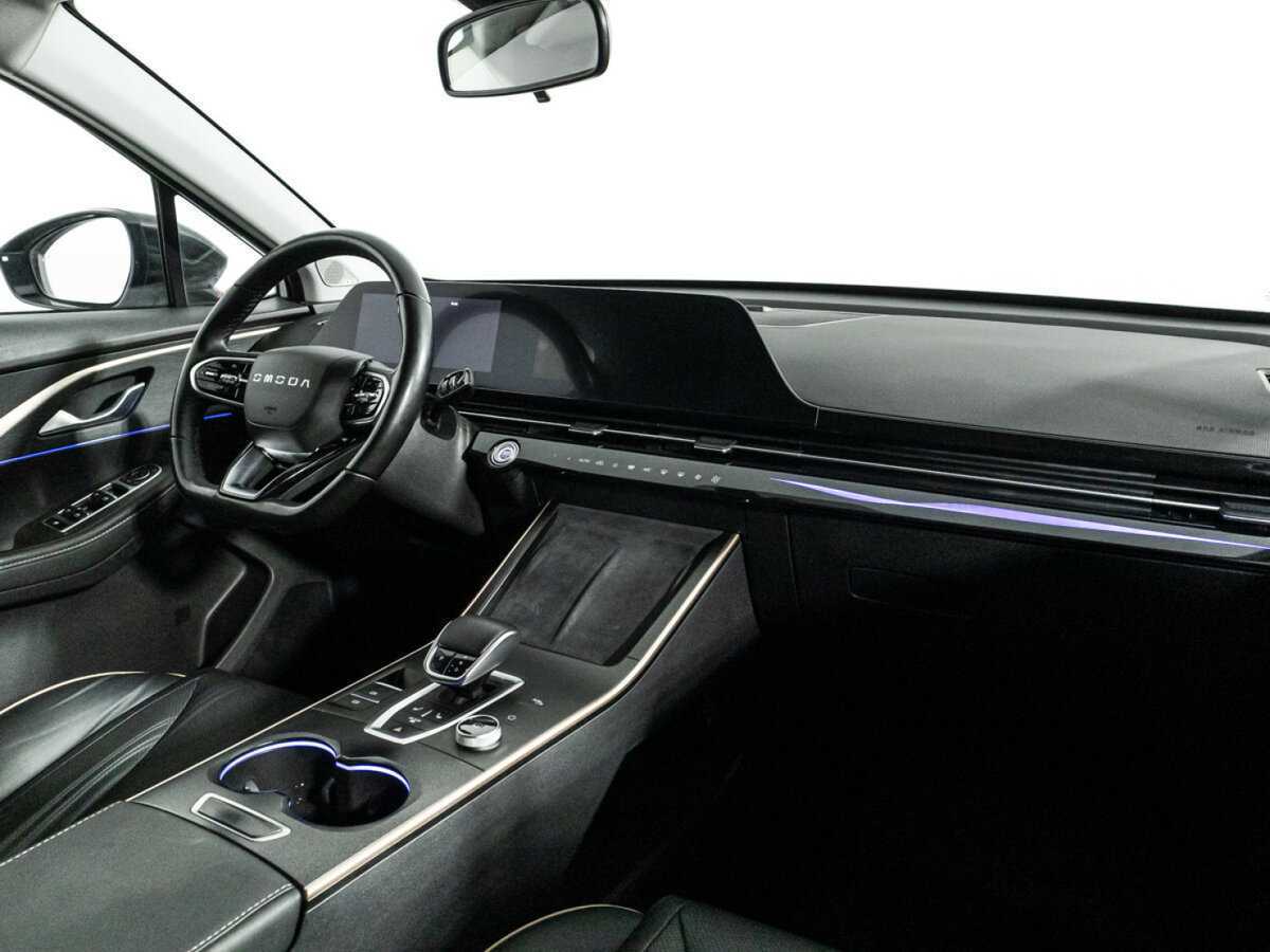 OMODA C5 с пробегом — 2023 год. Фото: #8