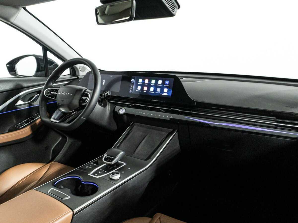 OMODA C5 с пробегом — 2023 год. Фото: #8