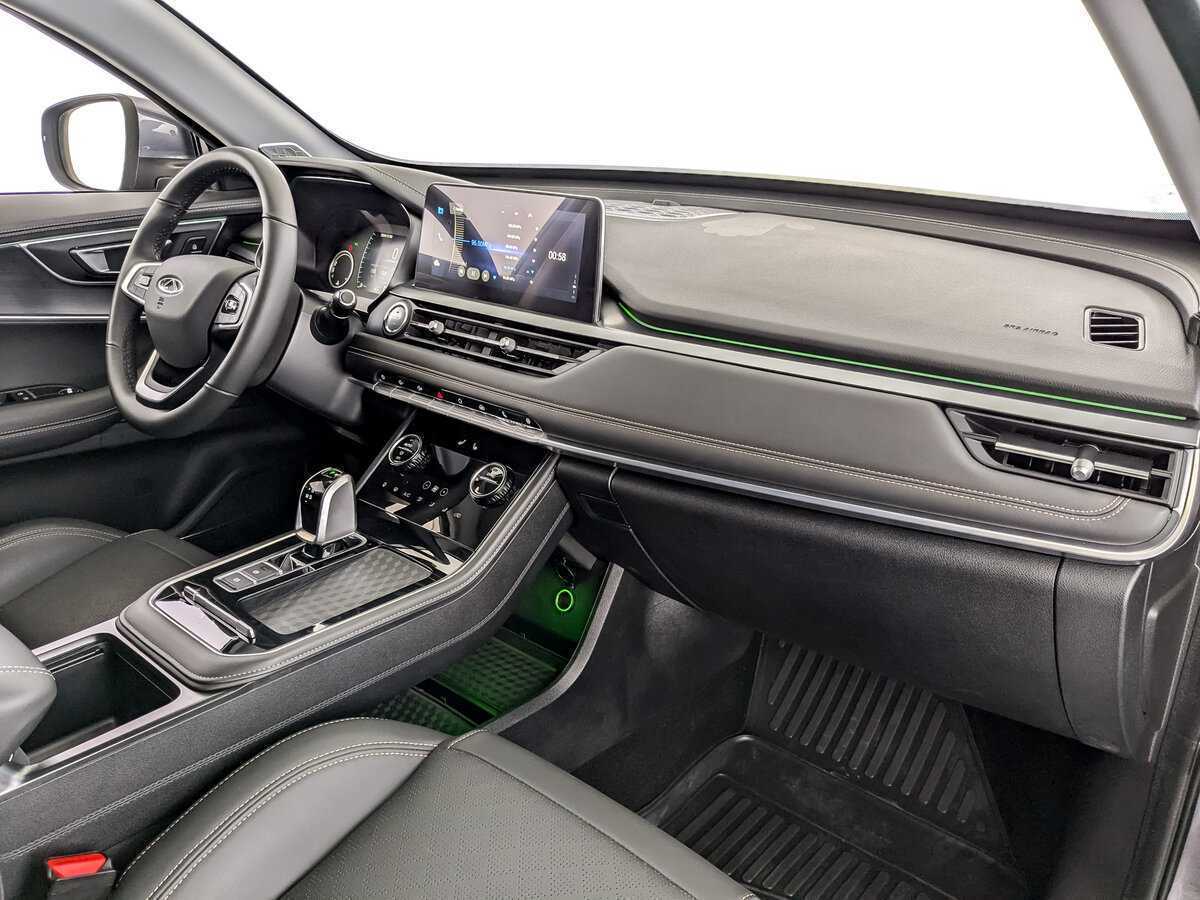 Chery Tiggo 8 с пробегом — 2024 год. Фото: #9