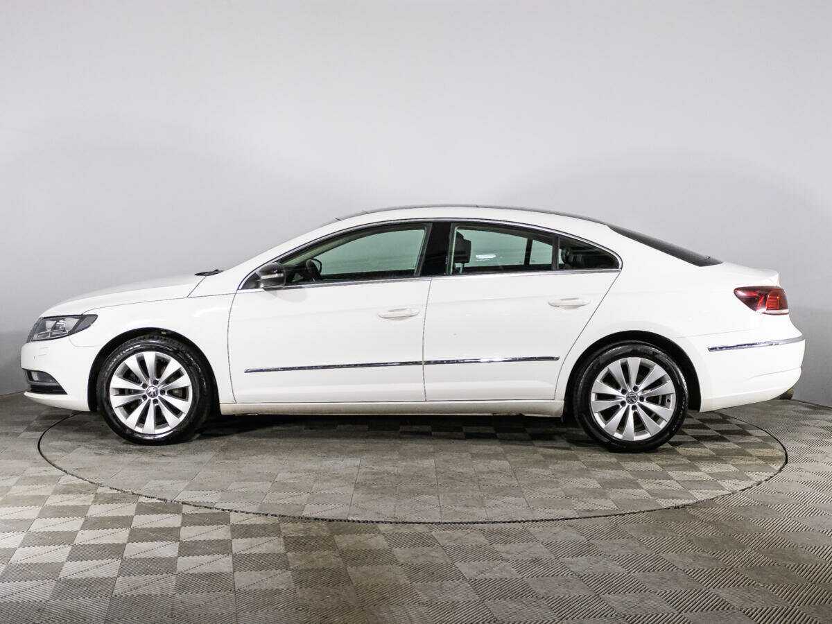 Volkswagen Passat CC с пробегом — 2013 год. Фото: #7