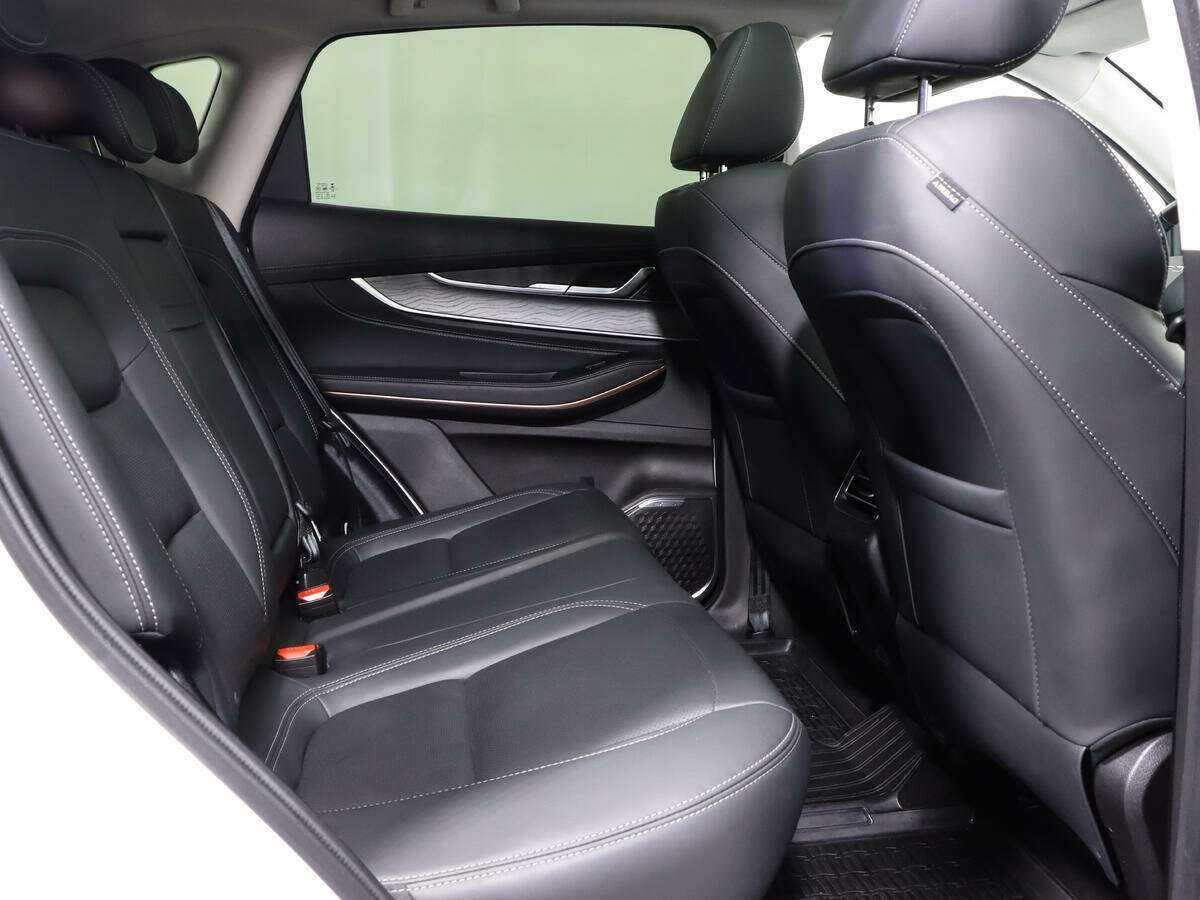 EXEED LX с пробегом — 2022 год. Фото: #10