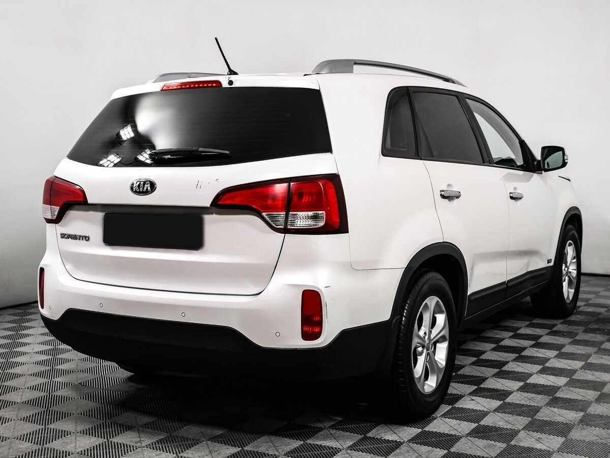 Kia Sorento с пробегом — 2013 год. Фото: #3