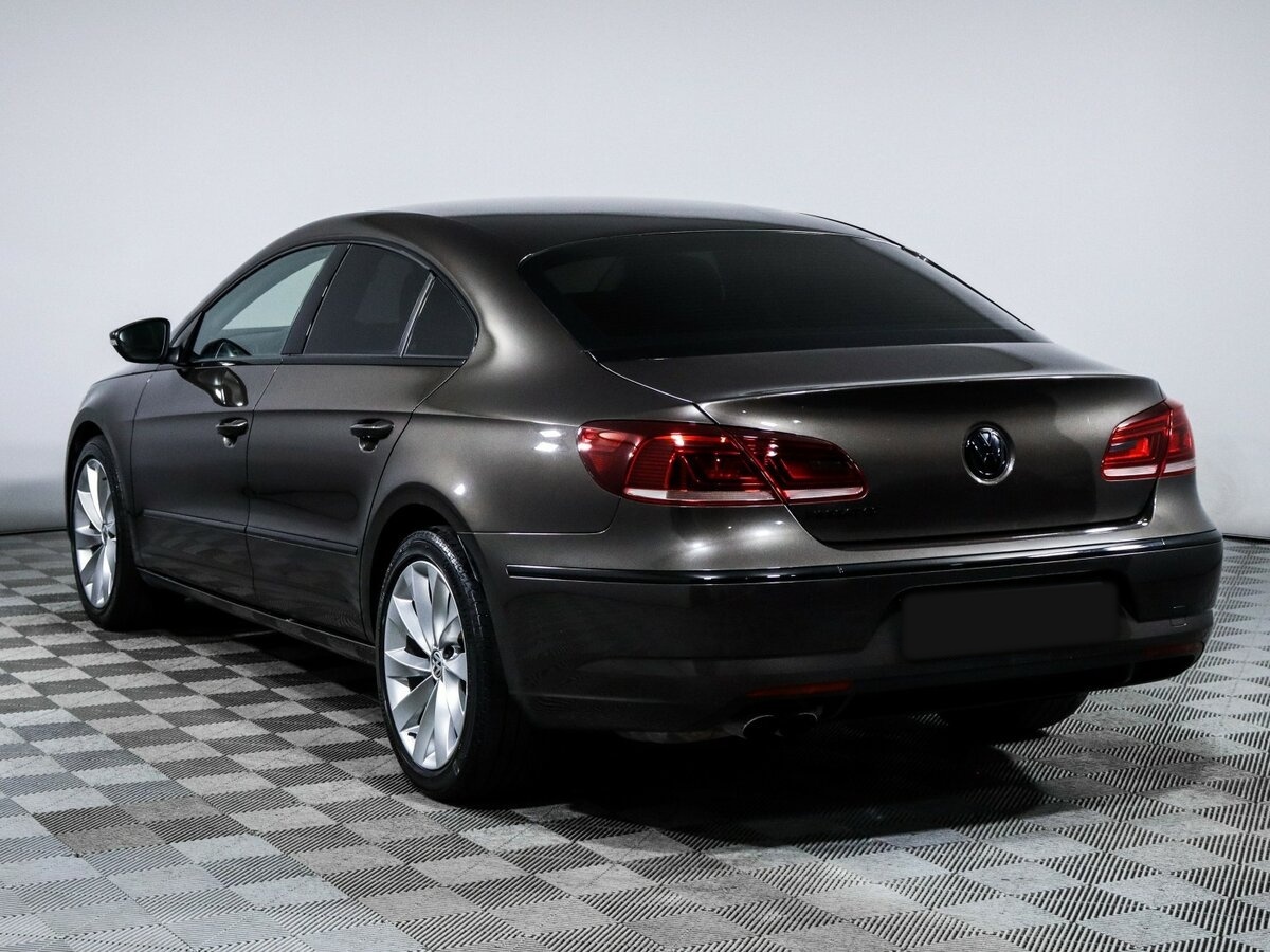 Volkswagen Passat CC с пробегом — 2013 год. Фото: #5