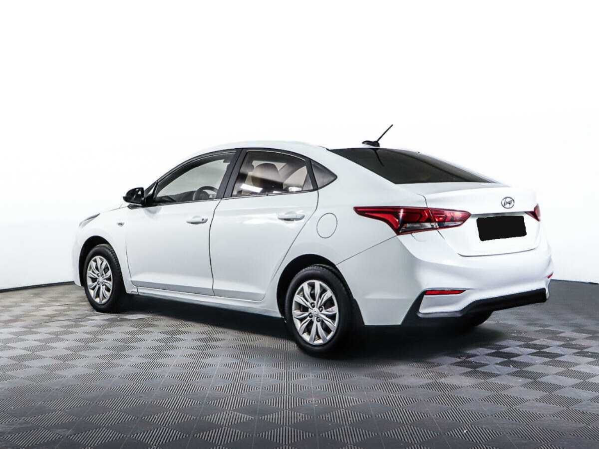 Hyundai Solaris с пробегом — 2018 год. Фото: #6