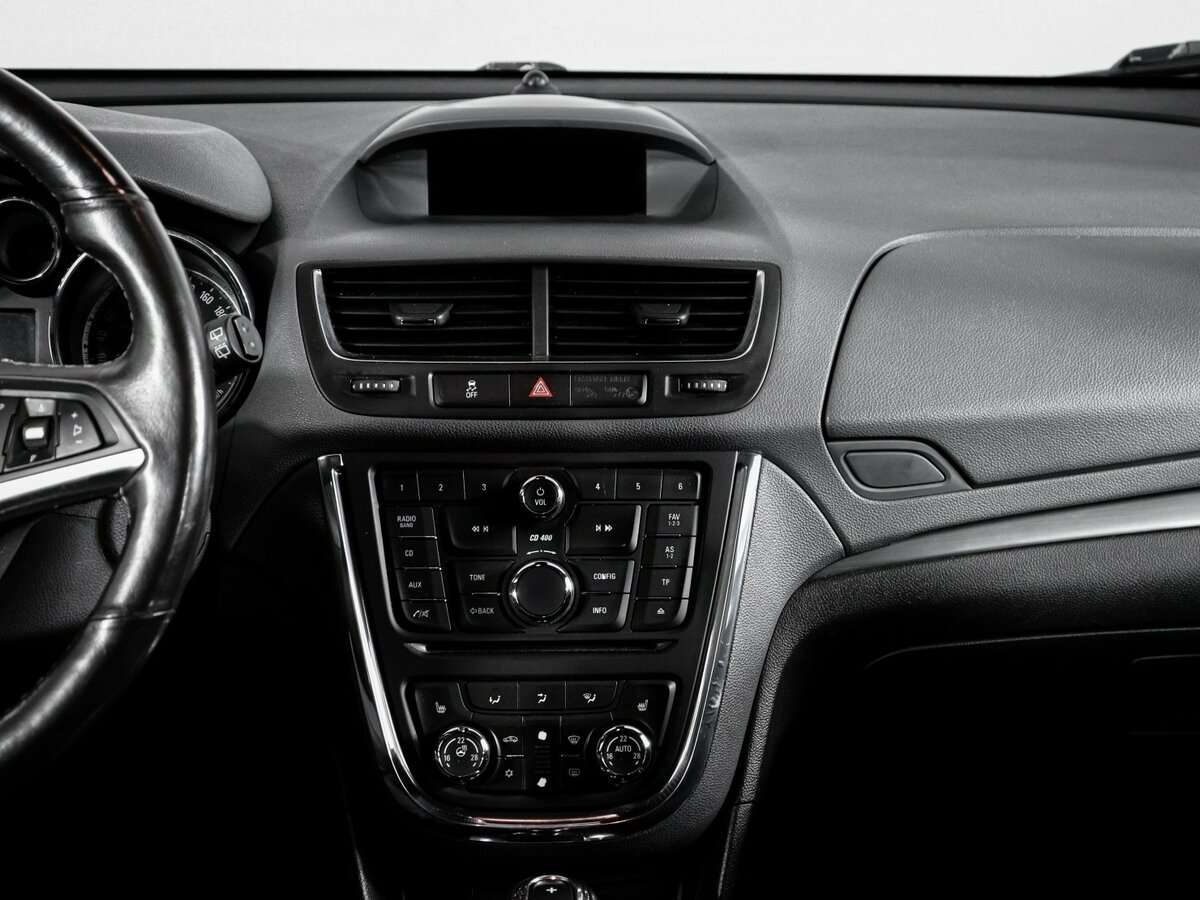 Opel Mokka с пробегом — 2013 год. Фото: #12