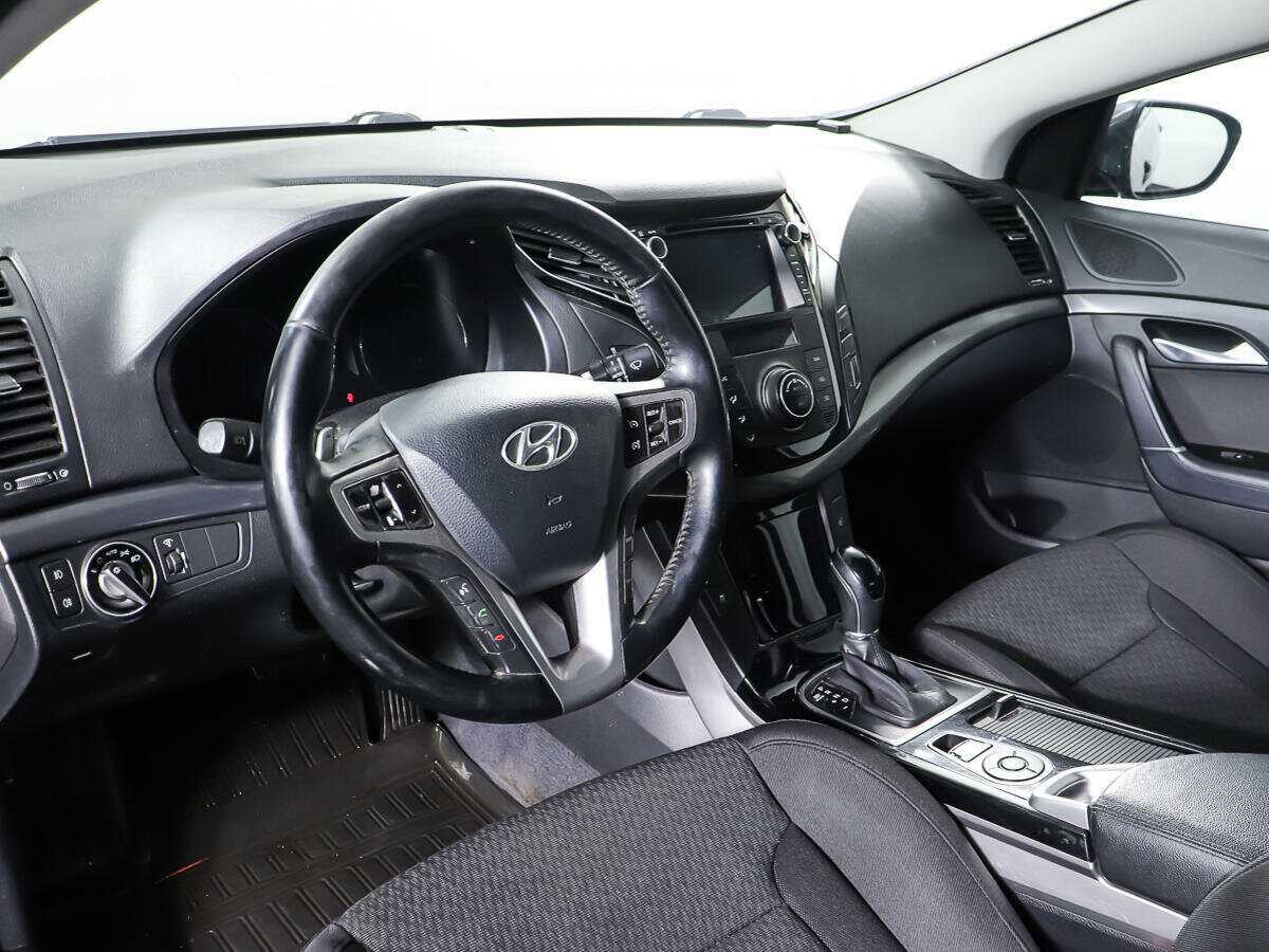 Hyundai i40 с пробегом — 2013 год. Фото: #12