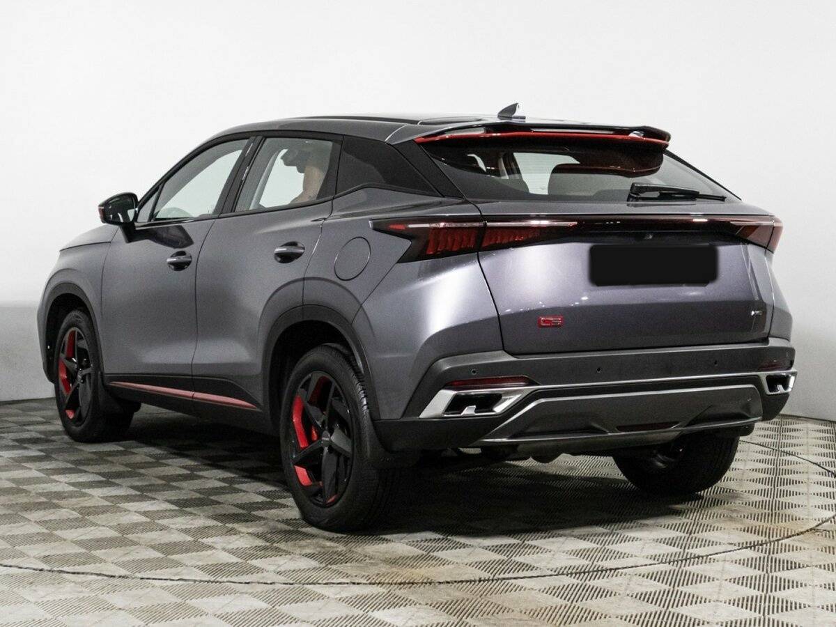 OMODA C5 с пробегом — 2023 год. Фото: #6