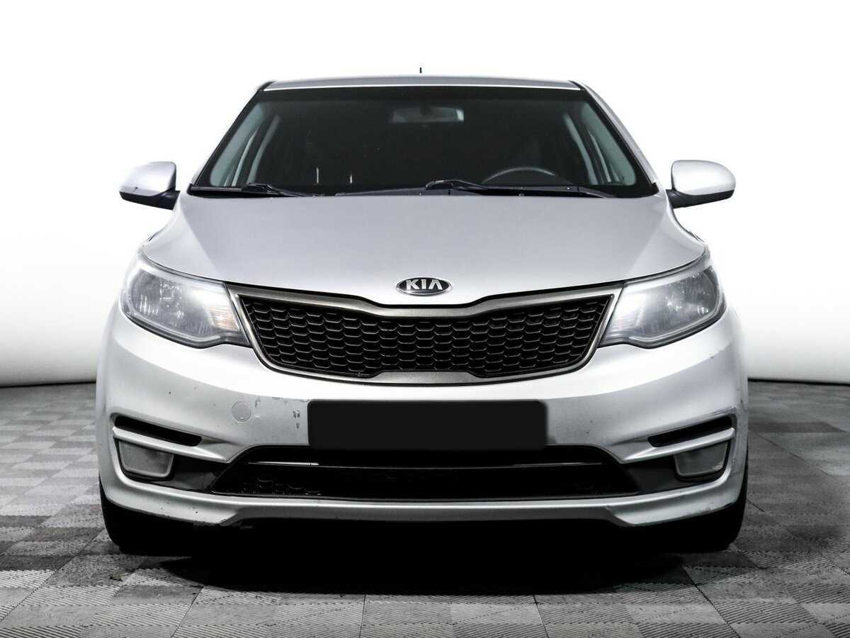Kia Rio с пробегом — 2016 год. Фото: #1